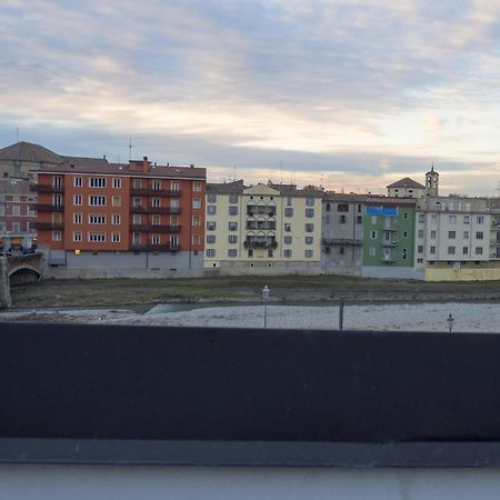 Suite Sul Fiume Parma Exterior photo